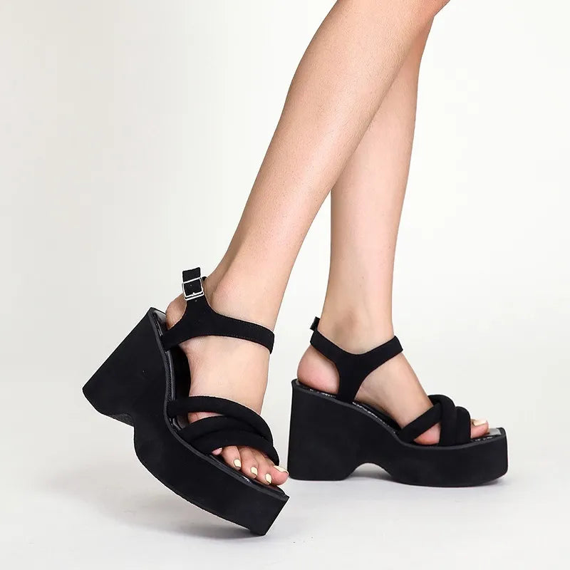 Carmela Cross-Strap Platform Sandals | Women's Chunky Sandals