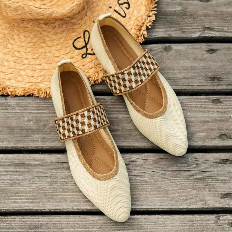 Elira Mary Jane Flats | Women's Pointed-Toe Strap Flats