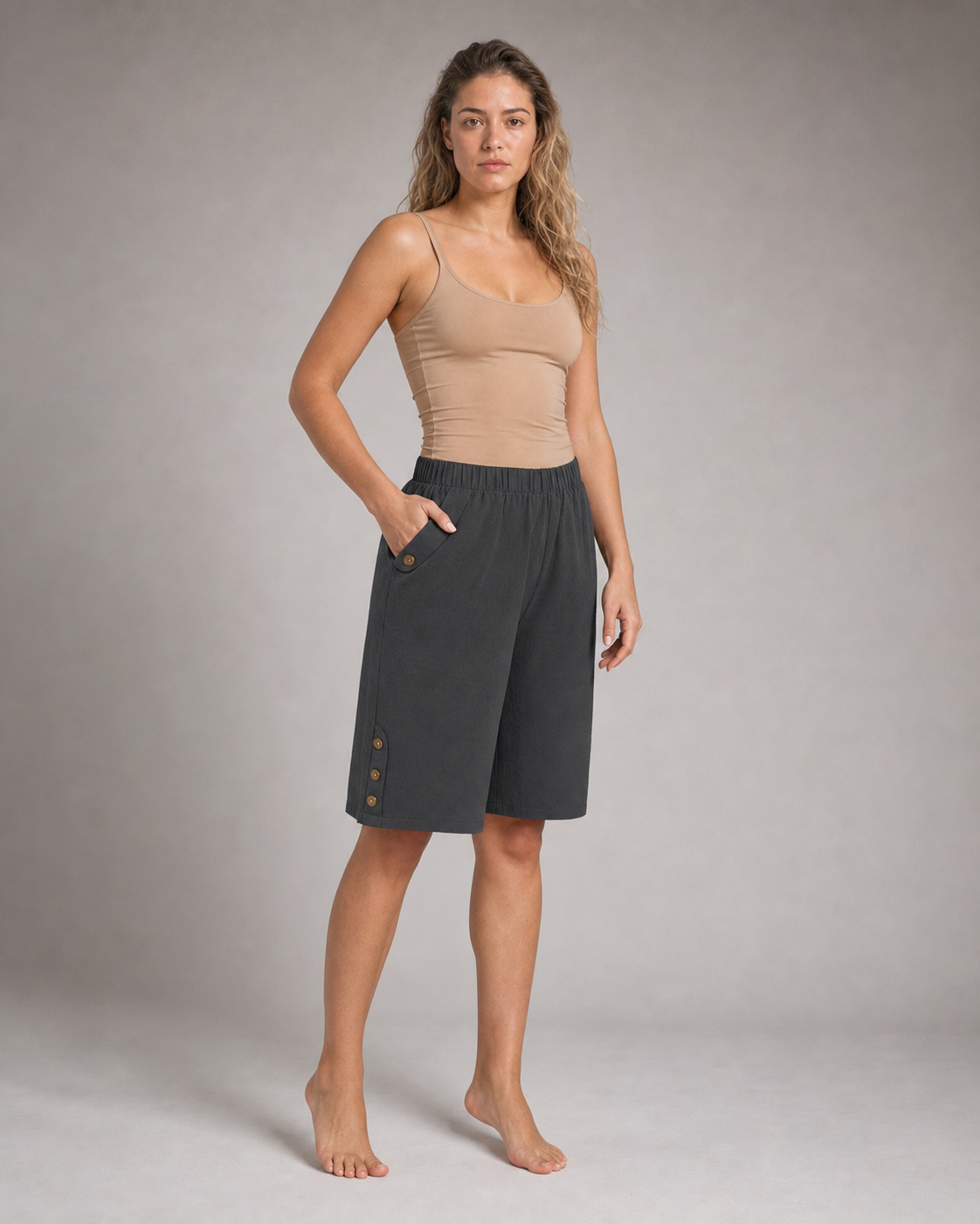 Lolo™ | Shorts — Dark Gray — threequarter