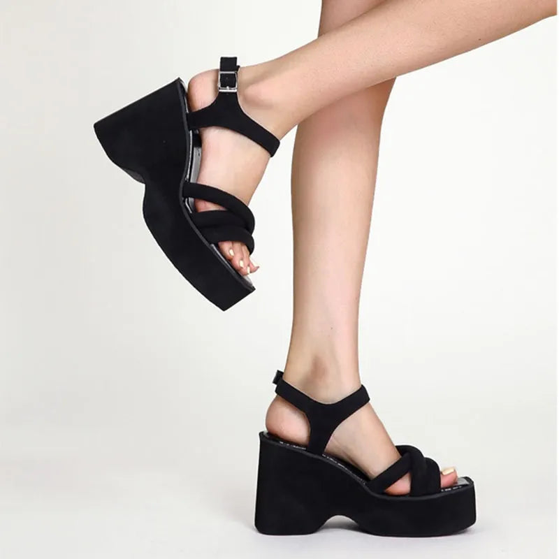 Carmela Cross-Strap Platform Sandals | Women's Chunky Sandals