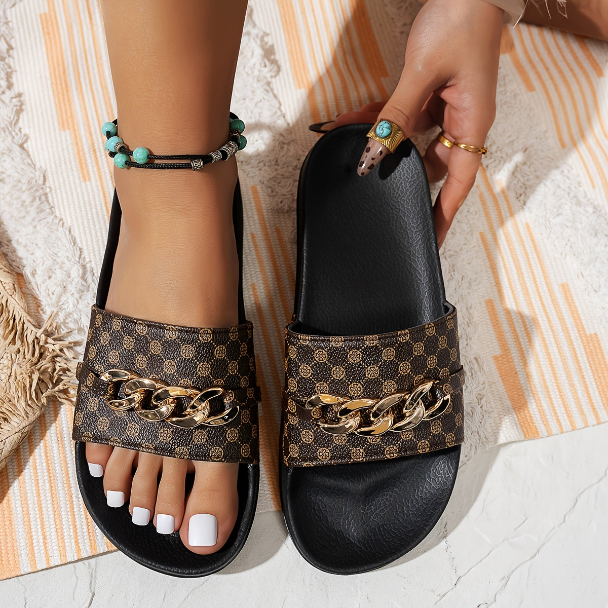 Milano Chain-Detail Sandals | Women's Cushioned Comfort Sandals