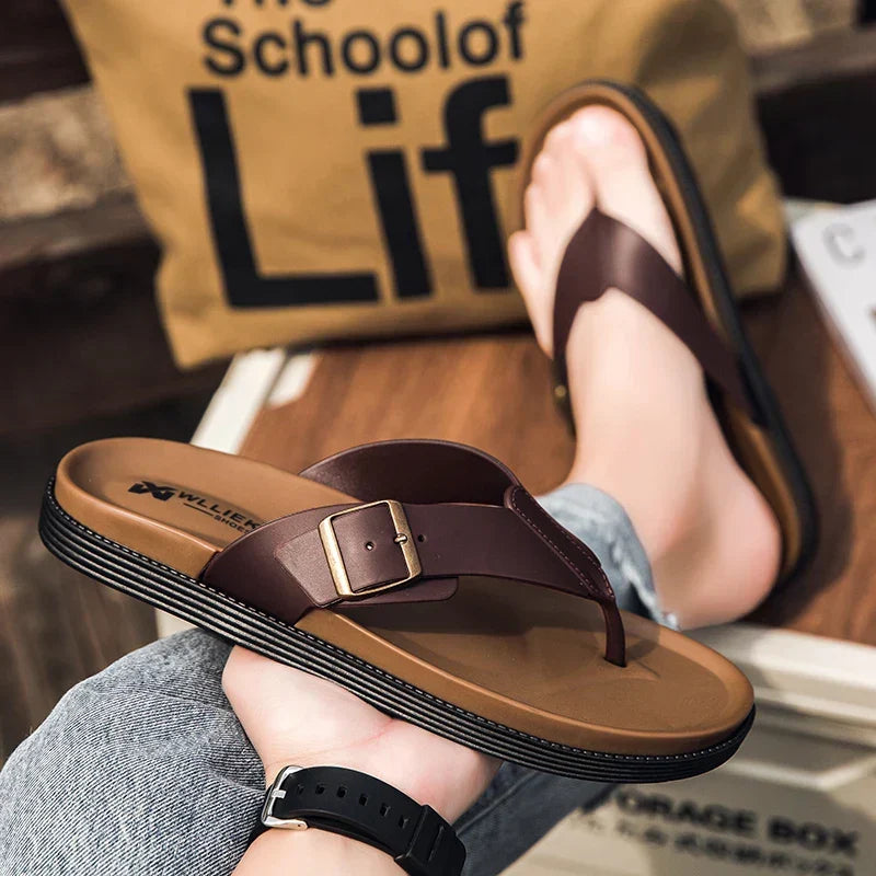 Veylor Toe-Post Thong Sandals | Women's Flat Leather-Look Sandals