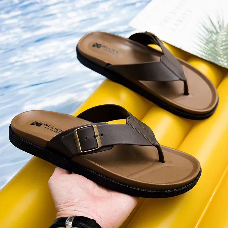 Veylor Toe-Post Thong Sandals | Women's Flat Leather-Look Sandals