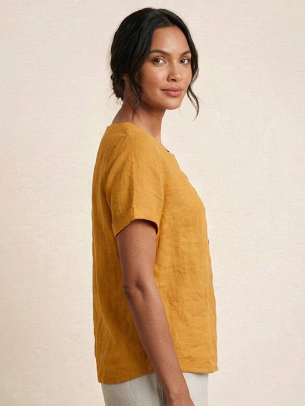 Olive Scoop-Neck Tee | Women's Short-Sleeve Button Top