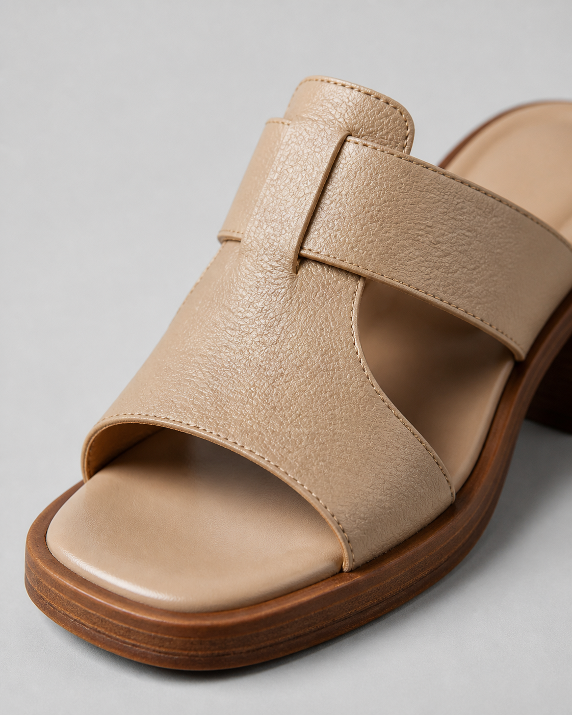 Enara Wide-Band Mule Sandals | Women's Low Block Heel Sandals — Khaki — macro
