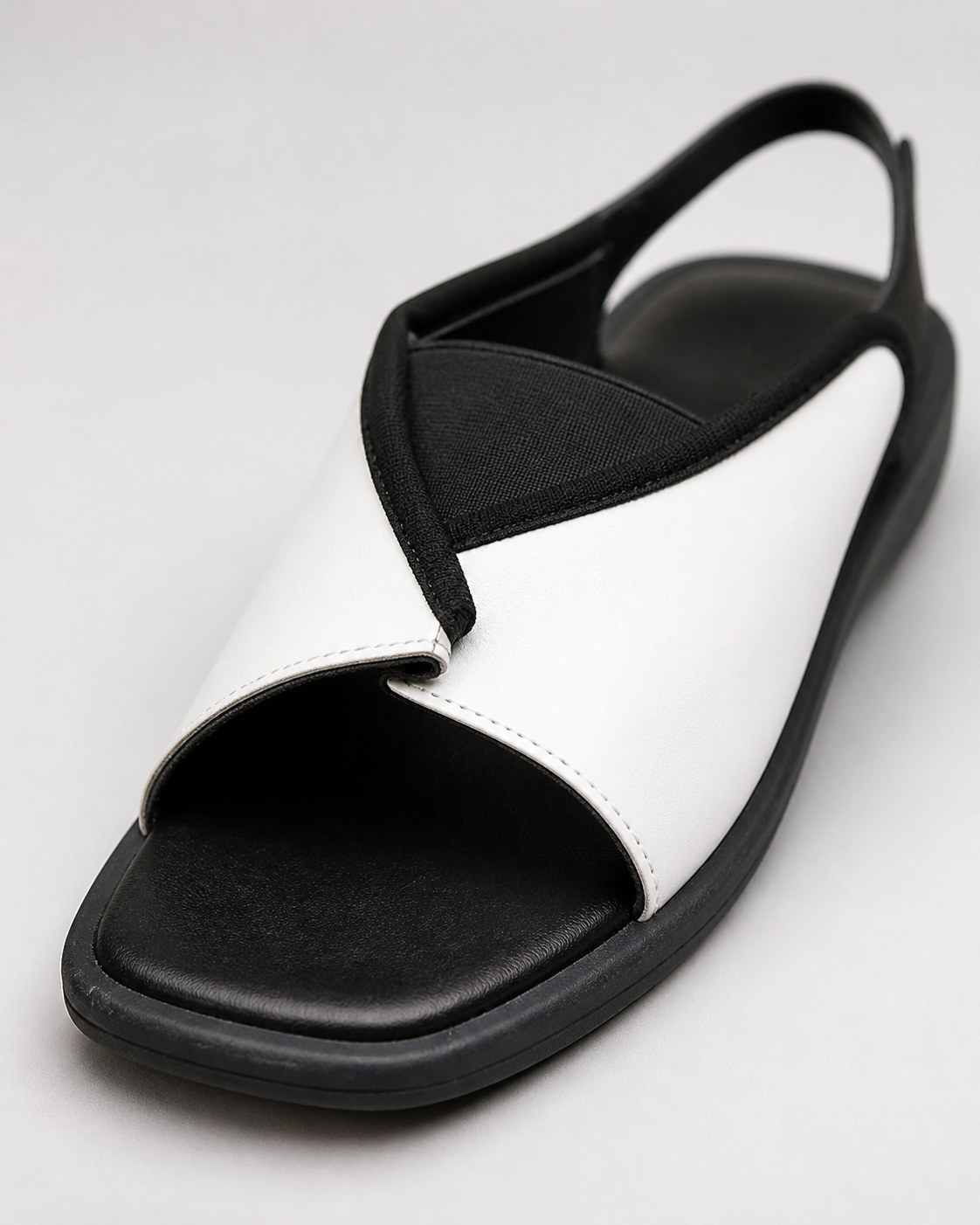 Talia Toe-Loop Slingback Sandals | Women's Flat Summer Sandals — White — macro