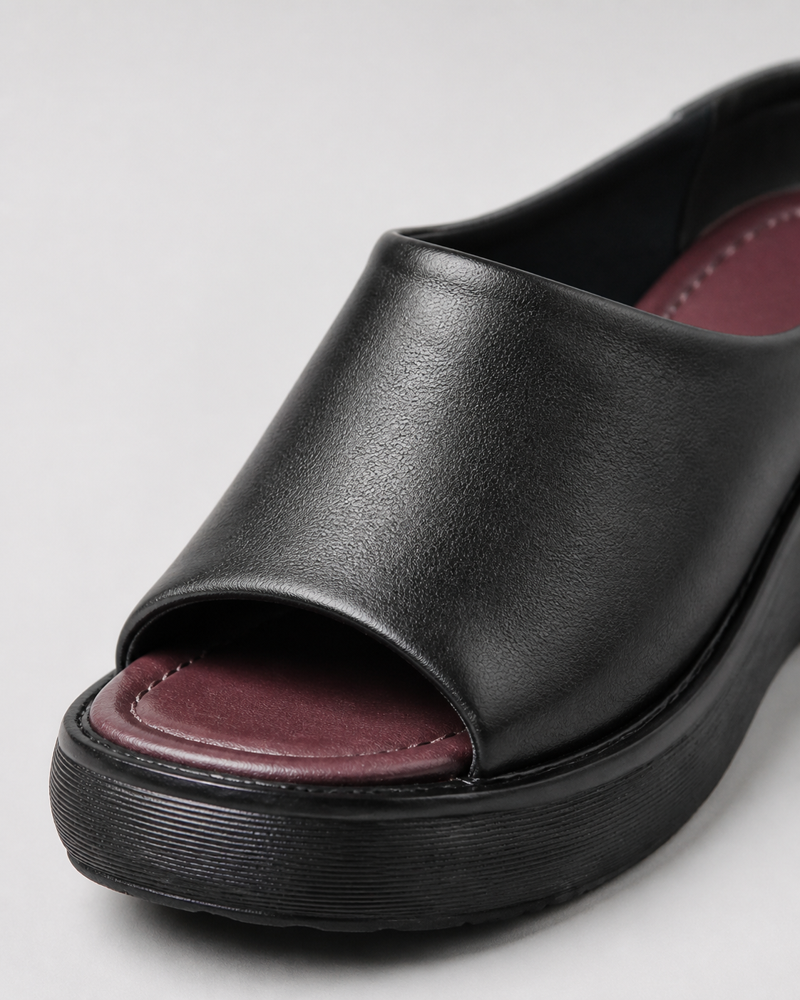 Noelia Peep-Toe Comfort Sandals | Women's Slip-On Summer Sandals — Black — macro