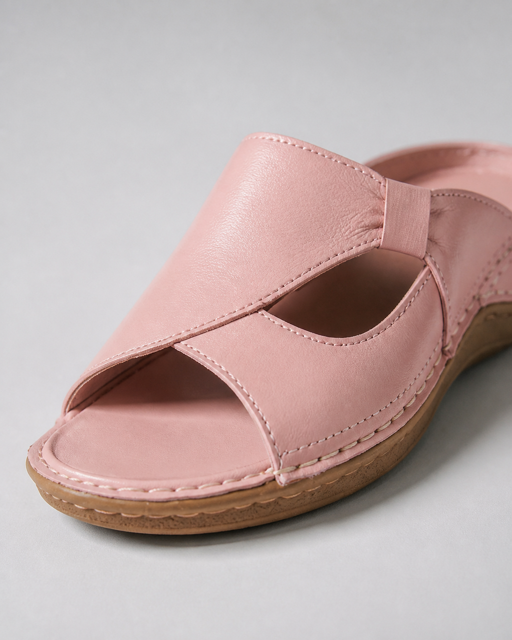 Calva Cut-Out Mule Sandals | Women's Flat Slip-On Sandals — Rose — macro