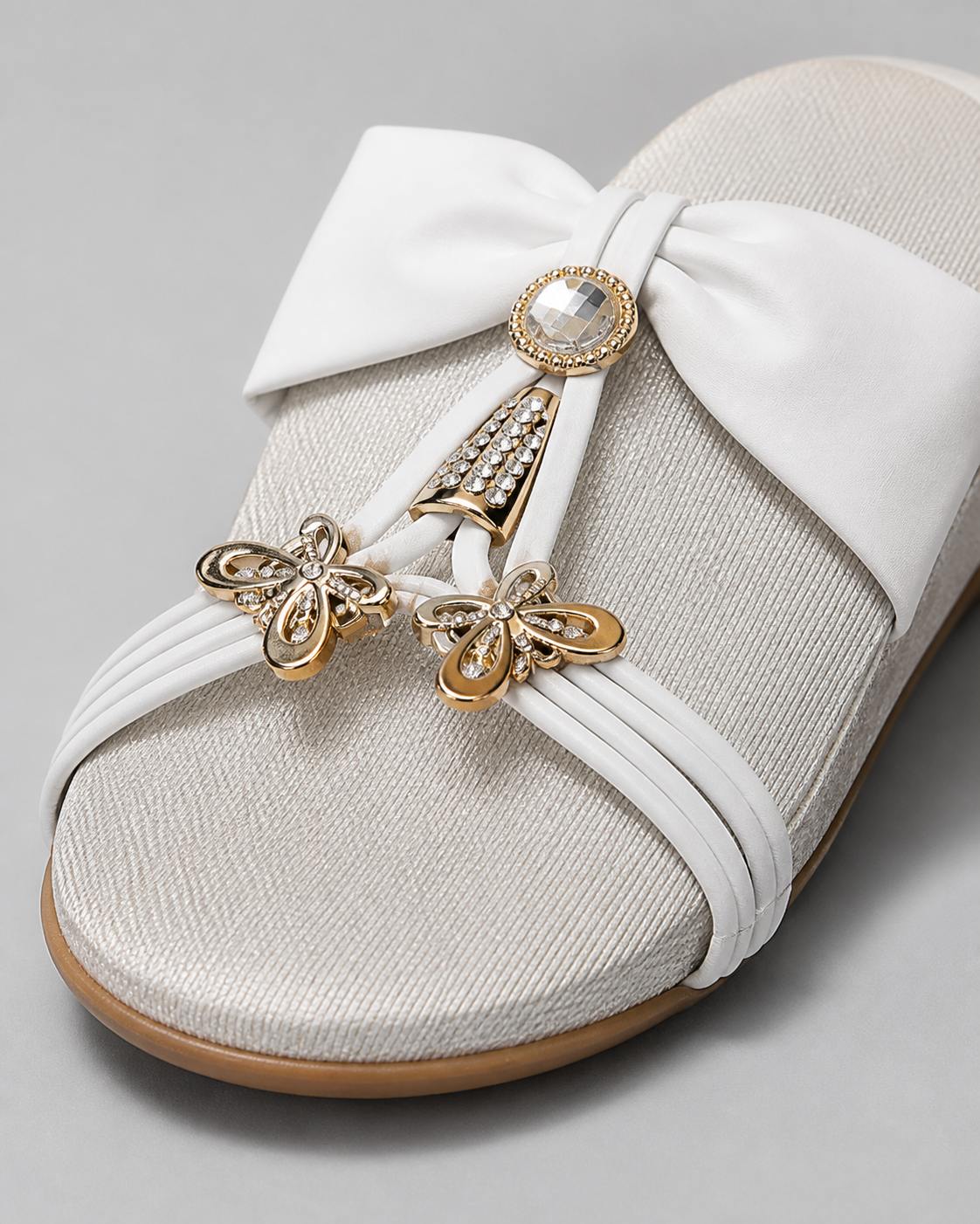 Arianne Bow Flat Sandals | Women's Embellished Summer Sandals — White — macro