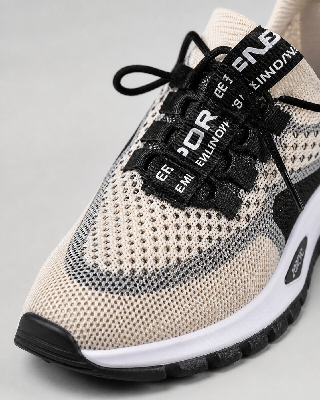 Koda Chunky-Sole Mesh Trainers | Women's Colour-Block Sneakers — Black — macro