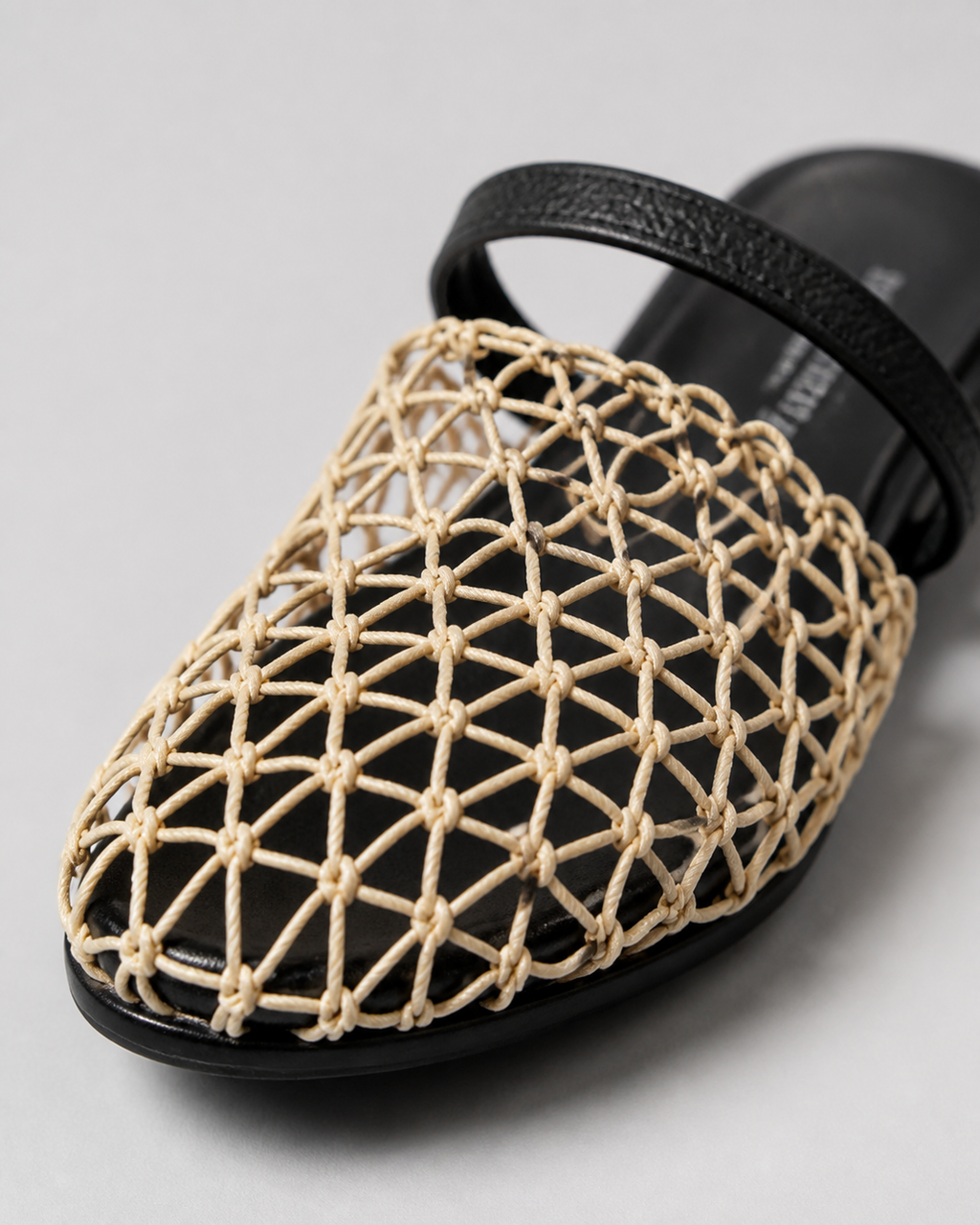 Summer Mesh Mule Sandals | Women's Woven Slip-On Sandals — Beige — macro