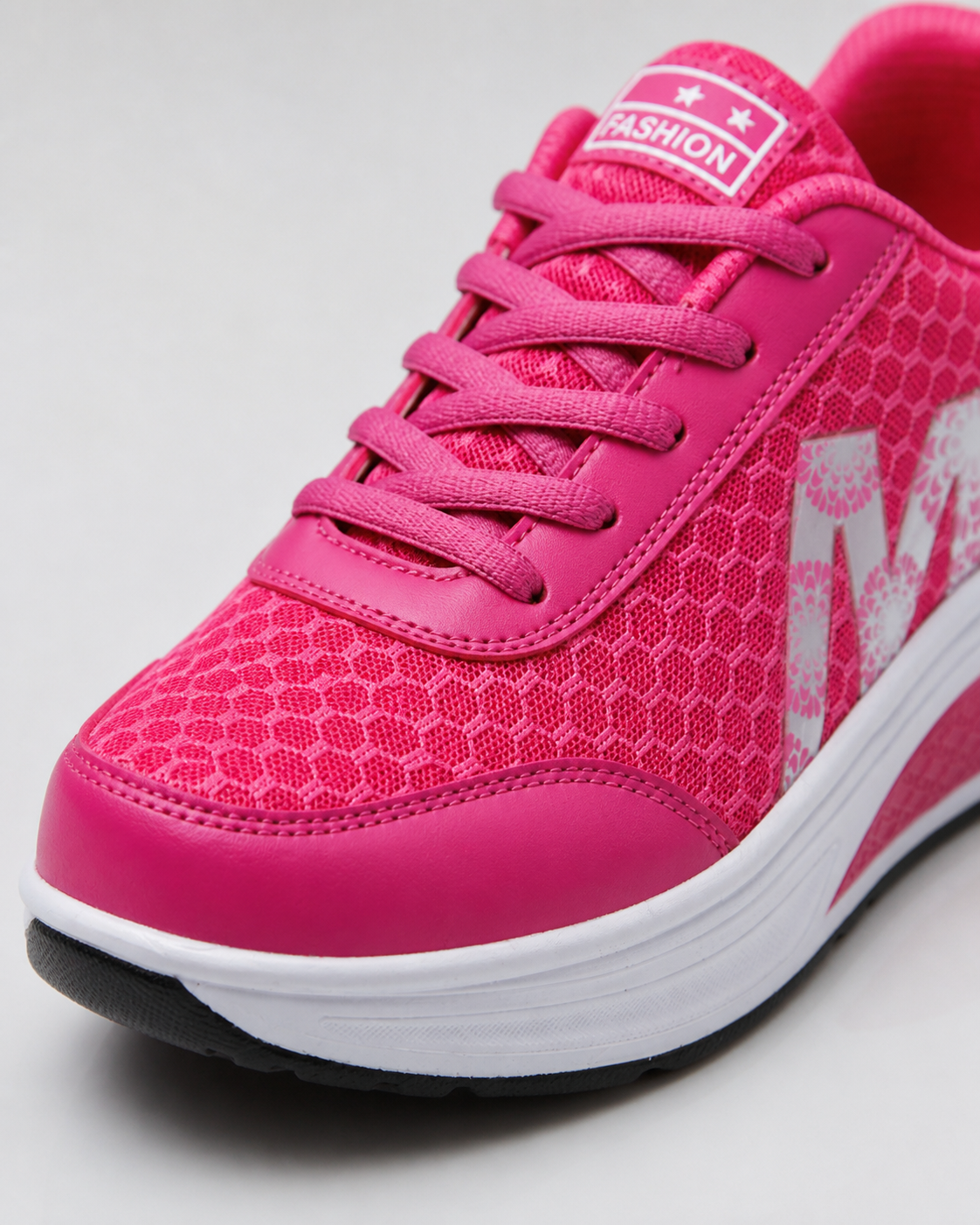Skyler Platform Walking Sneakers | Women's Cushioned Trainers — Red — macro