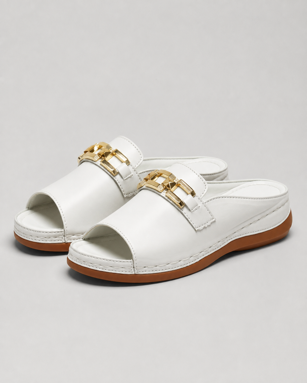 Romy Chain Slide Sandals | Women's Flat Slip-On Sandals — White — hero