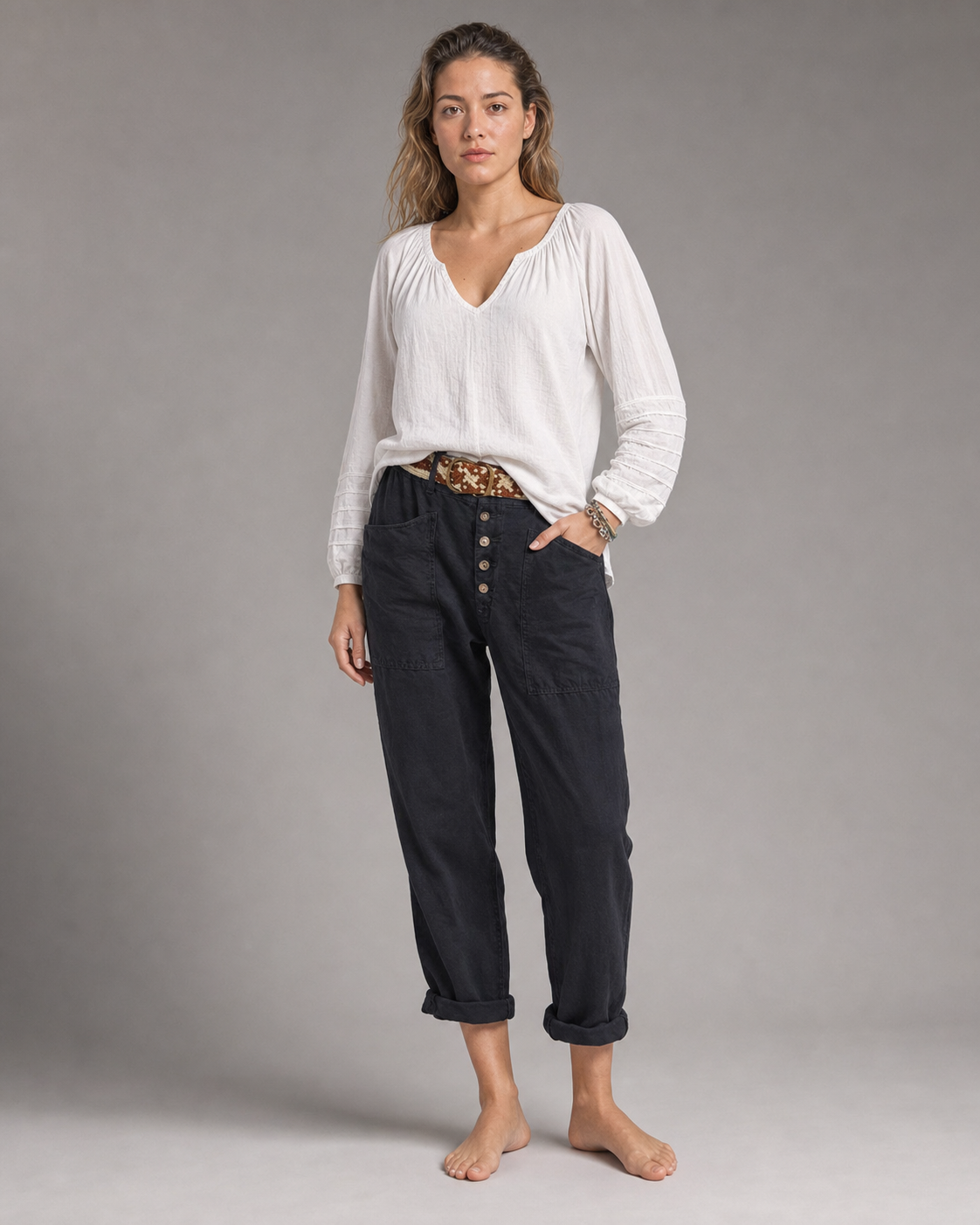 Lise Relaxed Straight Pants | Women's Elegant Trousers — Black — threequarter