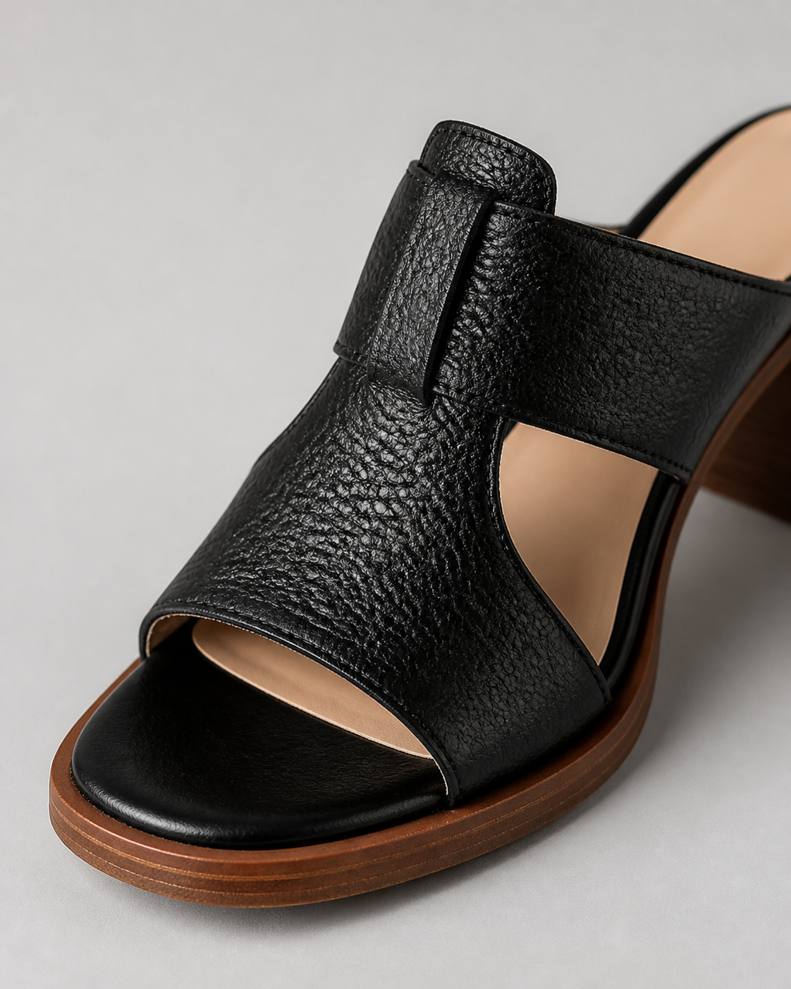 Enara Wide-Band Mule Sandals | Women's Low Block Heel Sandals — Black — macro