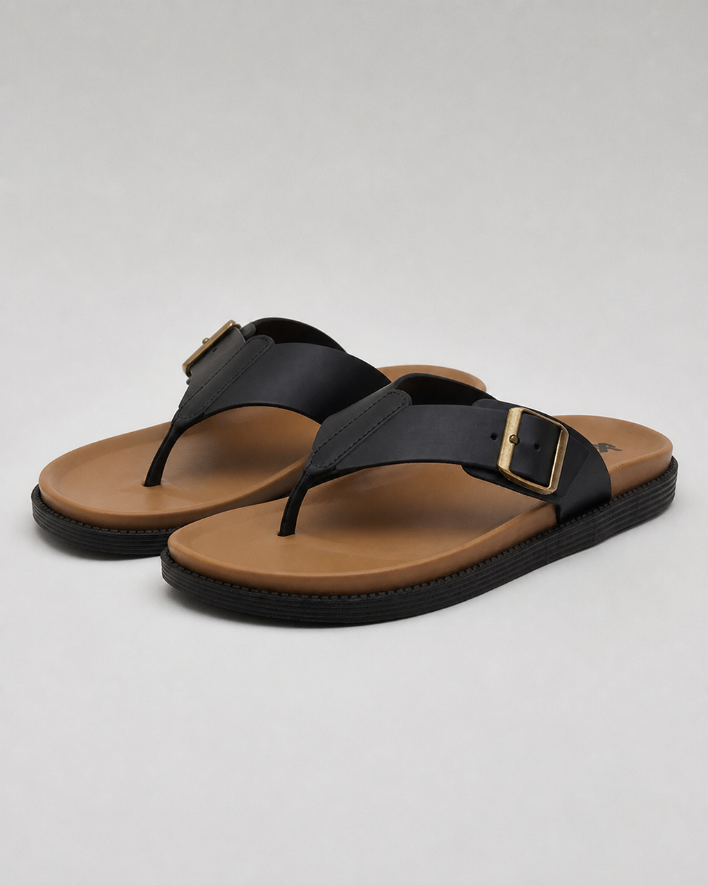 Veylor Toe-Post Thong Sandals | Women's Flat Leather-Look Sandals — Black — hero