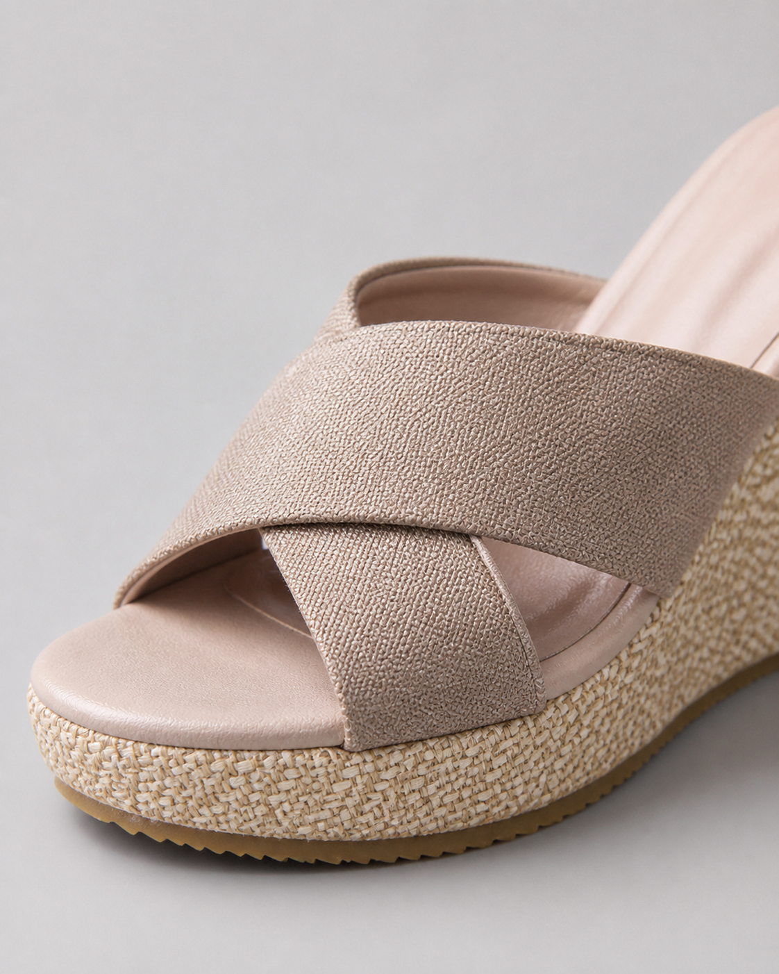 Jewel Ring-Detail Wedge Sandals | Women's Espadrille Sandals — Beige — macro