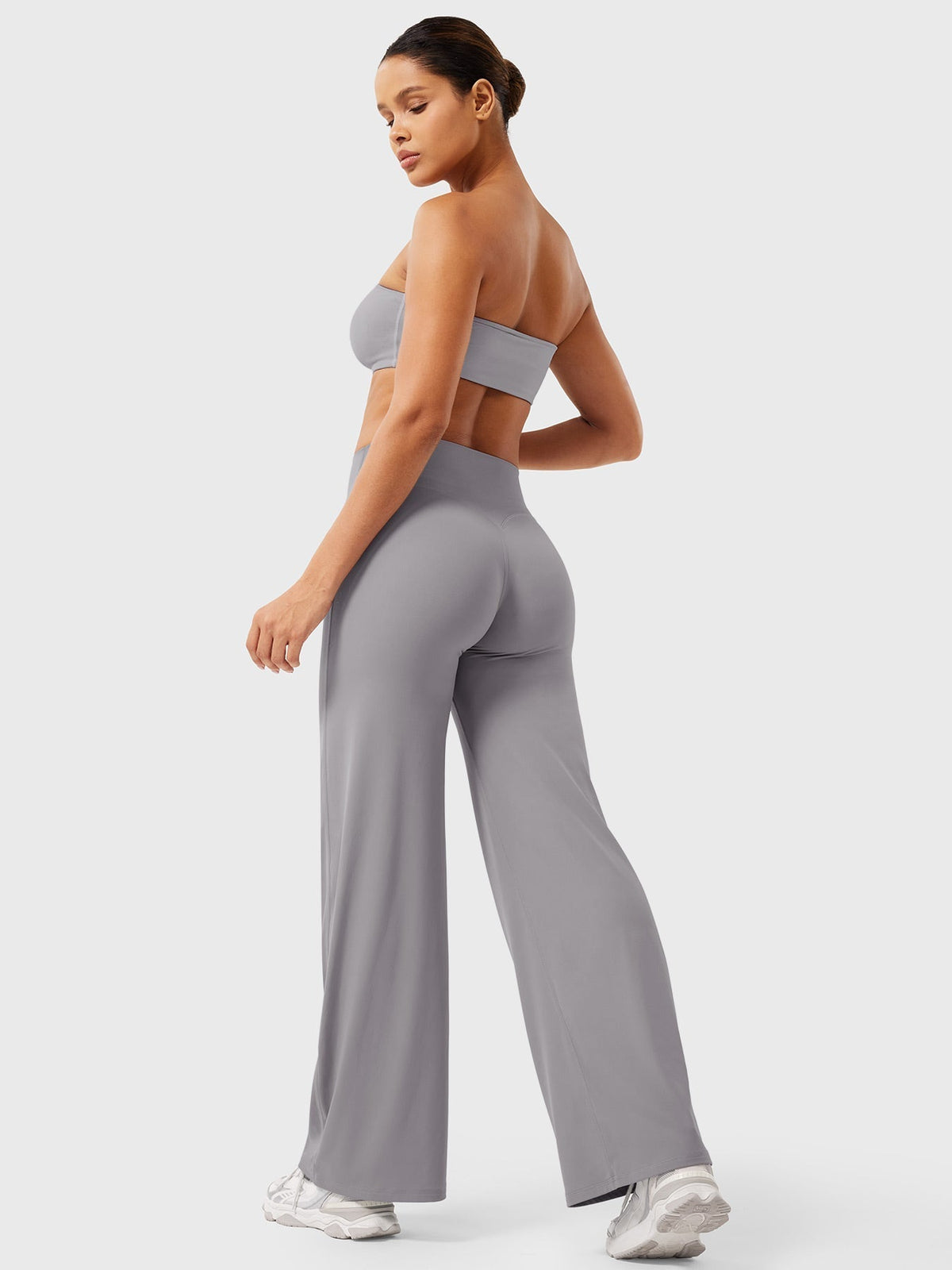 Mae high-rise seamed wide-leg flared pants