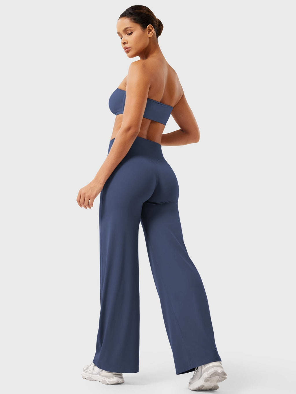 Mae high-rise seamed wide-leg flared pants